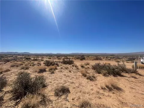lot104 Round Island Rd, Dolan Springs, AZ 86441