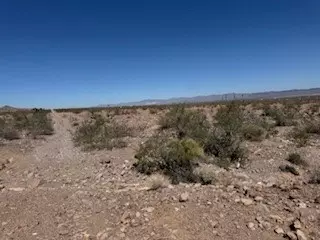 4948 S Kaibab Rd, Golden Valley, AZ 86413