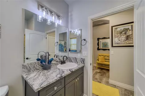 Bath - 2115 John Wayne Dr, Kingman, AZ 86409 photo 6 of 6