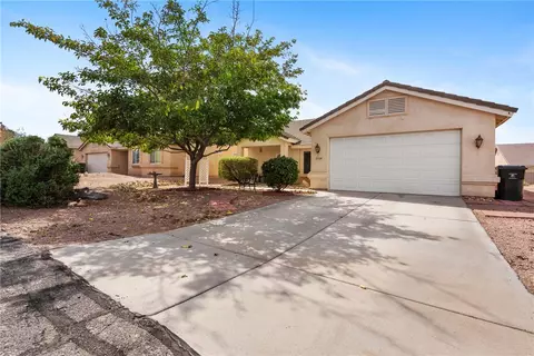 3139 N Rainbow St, Kingman, AZ 86401