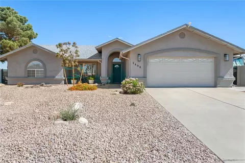 1400 Rawhide Dr, Kingman, AZ 86401