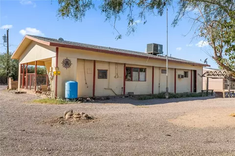 2088 E Hackamore Dr, Mohave Valley, AZ 86440 photo 2