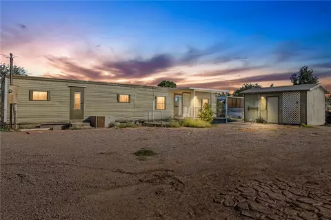 2096 E Hackamore Dr, Mohave Valley, AZ 86440