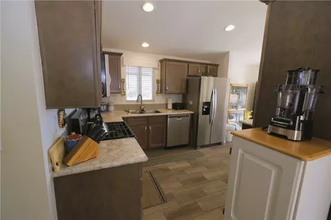 1296 E Citrus Dr, Kingman, AZ 86409 photo 6