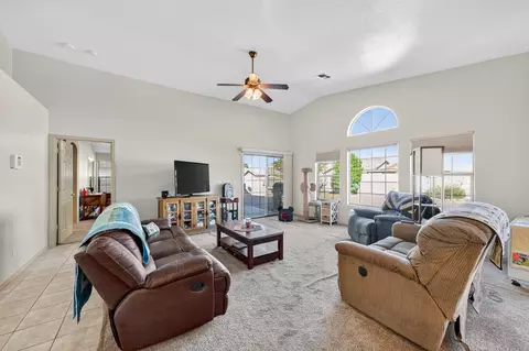 3933 E Packard Ave, Kingman, AZ 86409 photo 13