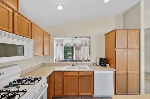 3933 E Packard Ave, Kingman, AZ 86409 photo 18