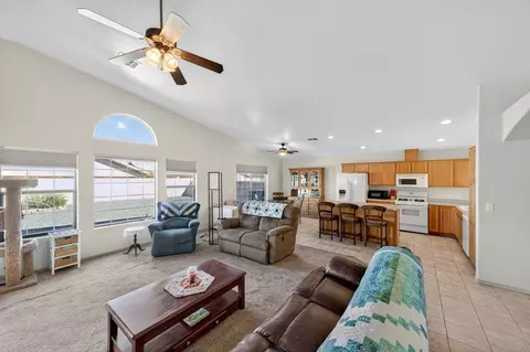 3933 E Packard Ave, Kingman, AZ 86409 photo 14