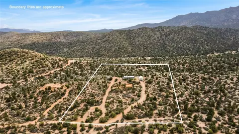 10516 E Pine Cone Way, Hackberry, AZ 86411 photo 3