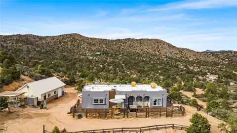 10516 E Pine Cone Way, Hackberry, AZ 86411 photo 2