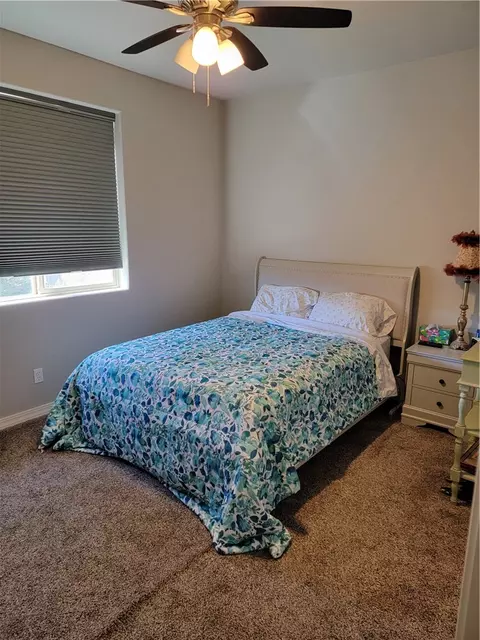 Bedroom - 5414 Eagle View Rd, Kingman, AZ 86409 photo 4 of 6