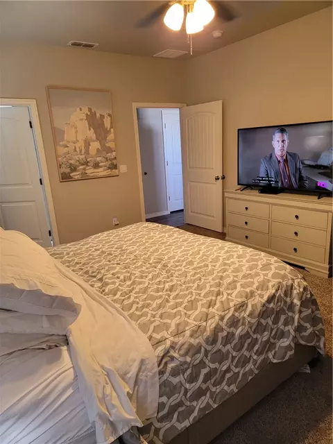 Bedroom - 5414 Eagle View Rd, Kingman, AZ 86409 photo 3 of 6