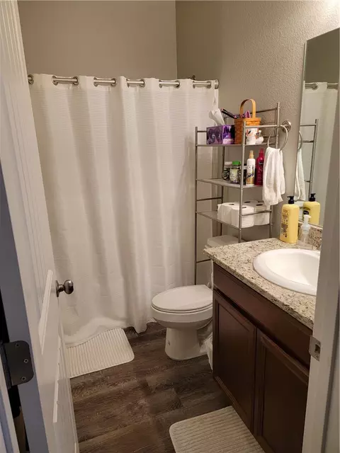 Bath - 5414 Eagle View Rd, Kingman, AZ 86409 photo 4 of 4