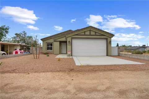 Exterior - 2131 Ashfork Ave, Kingman, AZ 86401 photo 7 of 7