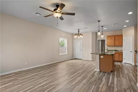 Living - 2131 Ashfork Ave, Kingman, AZ 86401 photo 1 of 4