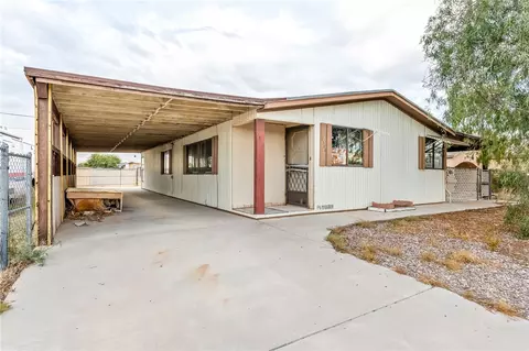 5708 S Loop Ln, Fort Mohave, AZ 86426