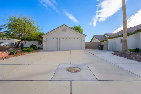 2202 Emerald River Ct, Fort Mohave, AZ 86426