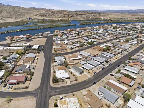 505 Roadrunner Dr, Bullhead City, AZ 86442