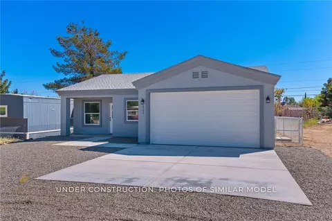 Exterior - 3000 E Ames Ave, Kingman, AZ 86409 photo 3 of 7
