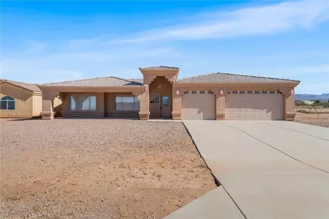 10078 N Acorn Dr, Kingman, AZ 86401