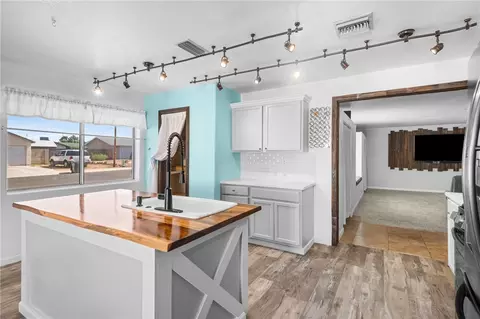 3321 N Apache St, Kingman, AZ 86401 photo 18