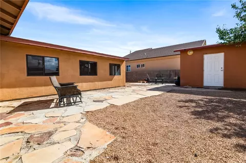 3321 N Apache St, Kingman, AZ 86401 photo 9
