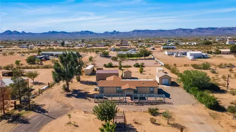 3685 N Teddy Roosevelt Rd, Golden Valley, AZ 86413