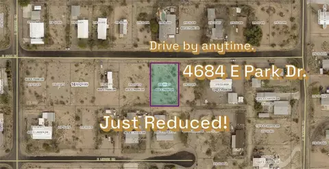 4684 Park Dr, Topock, AZ 86436