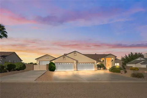 2695 Sandstone St, Kingman, AZ 86401