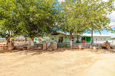 3535 N Ajo Rd, Golden Valley, AZ 86413