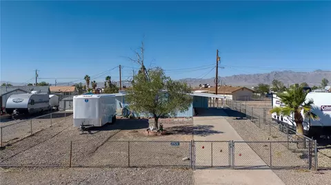 5653 SE Ruby St, Fort Mohave, AZ 86426