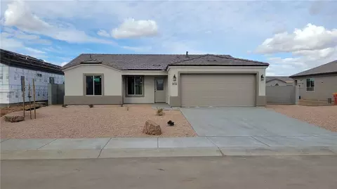 3433 E Cane Dr, Kingman, AZ 86409