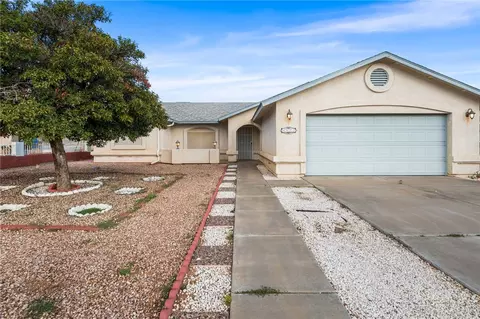 4872 N Van Nuys Rd, Kingman, AZ 86409