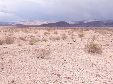 21041072 Near Polaris Rd, Topock, AZ 86436