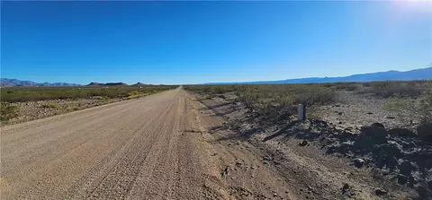 lot152 S Bacobi Rd, Golden Valley, AZ 86413