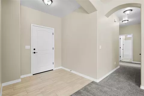 Entry Way - 3844 E Mcvicar Ave, Kingman, AZ 86409 photo 1 of 1