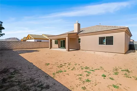Exterior - 3844 E Mcvicar Ave, Kingman, AZ 86409 photo 8 of 8