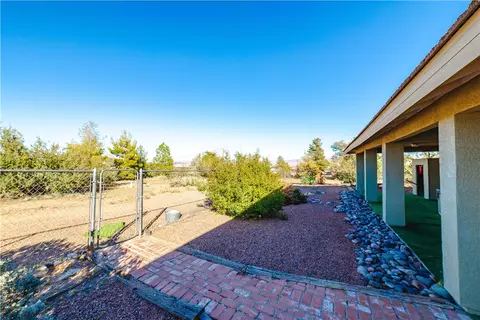 2207 E Greasewood Dr, Kingman, AZ 86409 photo 46