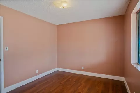 Bedroom - 3545 E Oriole Ln, Kingman, AZ 86409 photo 10 of 13