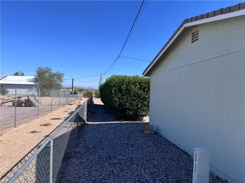 5455 E Coconino Dr, Topock, AZ 86436 photo 10