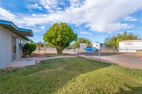 Exterior - 3736 E Canary Ln, Kingman, AZ 86409 photo 5 of 12