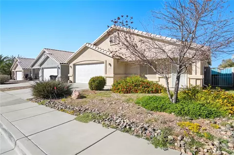 Exterior - 3021 Mallory Loop, Kingman, AZ 86401 photo 3 of 6