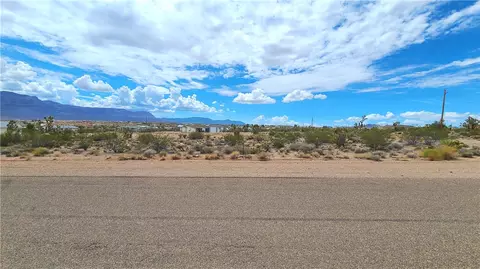 190 E Stanton Dr, Meadview, AZ 86444 photo 2