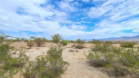 90 E Kolb Dr, Meadview, AZ 86444 photo 5