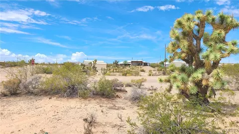 765 E Bishop Dr, Meadview, AZ 86444 photo 16