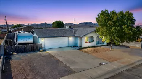 3337 N Lomalai St, Kingman, AZ 86401