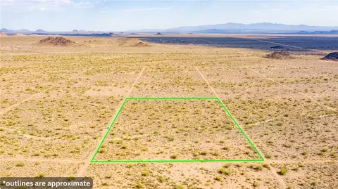 0 Red Lake Rd, Yucca, AZ 86438