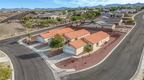 2460 Topanga Dr, Bullhead City, AZ 86442