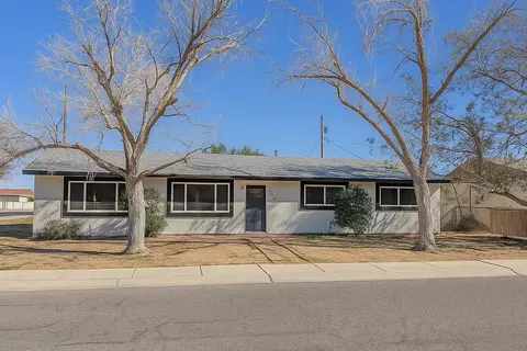 3746 N Wells St, Kingman, AZ 86409