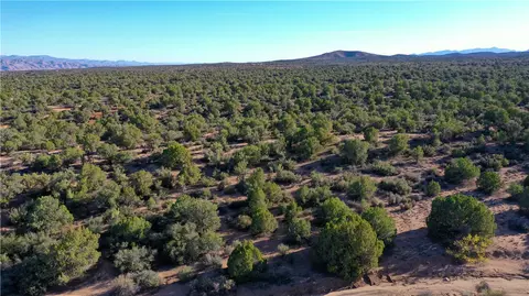 204-15 E 076 E Old Highway 93, Kingman, AZ 86401