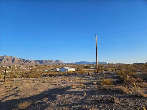 760 E Silver Creek Dr, Meadview, AZ 86444 photo 2